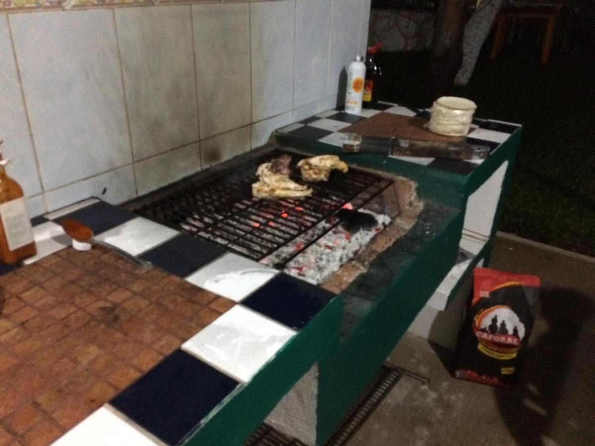 Amigos Hostel Cozumel Bagian luar foto